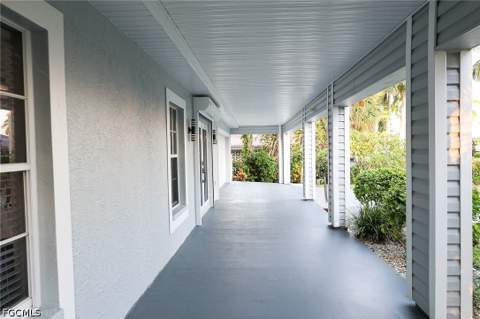 647 Coral Dr, Cape Coral FL - photo 8 of 74