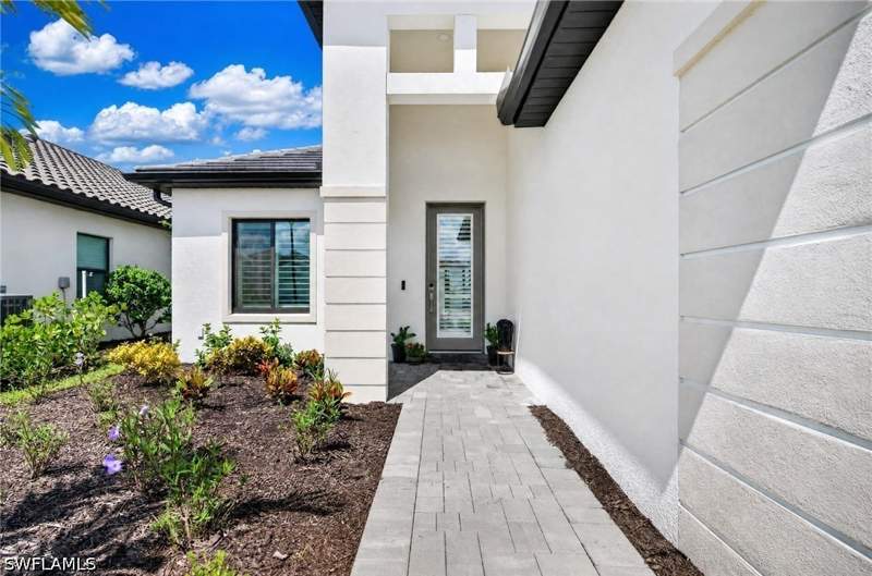 3 bedroom SingleFamilyResidence at 4101 Pegasus Way, Skysail, Naples — photo 2