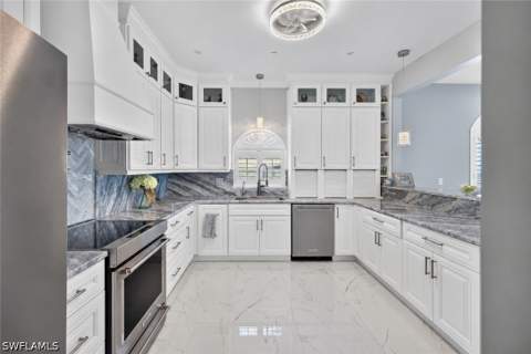 61 Mango St, Fort Myers Beach FL - photo 12 of 50