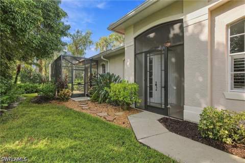 12756 Fox Ridge Dr, Bonita Springs FL - photo 7 of 48
