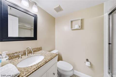 201 Quail Forest Blvd 103, Naples FL - photo 12 of 30