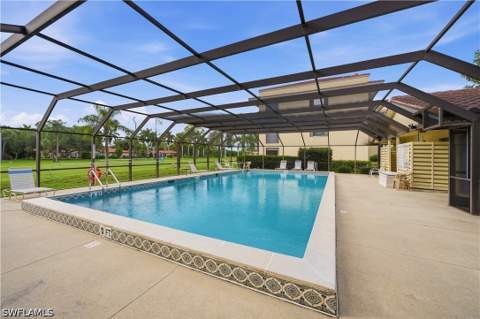 201 Quail Forest Blvd 103, Naples FL - photo 21 of 30