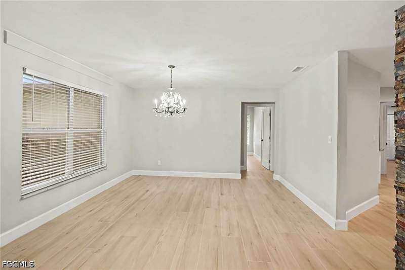 4 bedroom SingleFamilyResidence at 1309 Jambalana Ln, Fort Myers, Fort Myers — photo 4