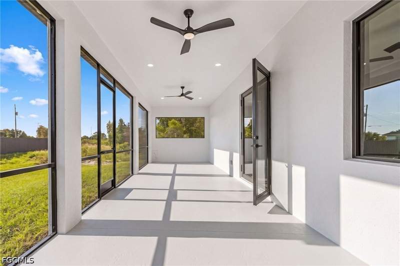 3 bedroom SingleFamilyResidence at 3002 58th St W, Lehigh Acres, Lehigh Acres — photo 2