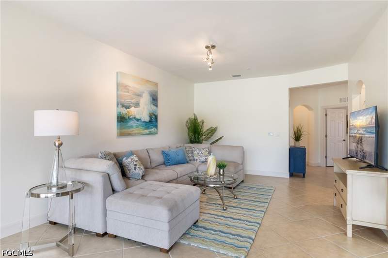 2 bedroom Condominium at 10361 Glastonbury Cir 101, Somerset, Fort Myers — photo 5