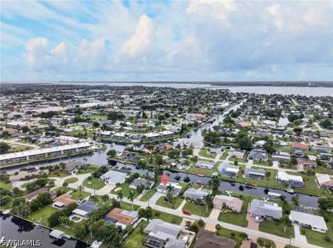 5125 York Ct, Cape Coral FL - photo 7 of 50