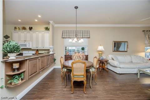 6541 Ilex Cir, Naples FL - photo 7 of 28