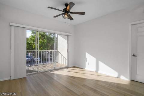 4630 Saint Croix Ln 824, Naples FL - photo 7 of 22