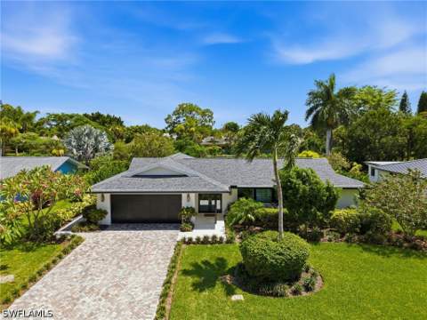 664 Pompano Dr, Naples FL - photo 6 of 41