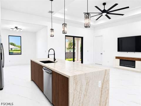 2127 NE 34th Ter, Cape Coral FL - photo 10 of 48