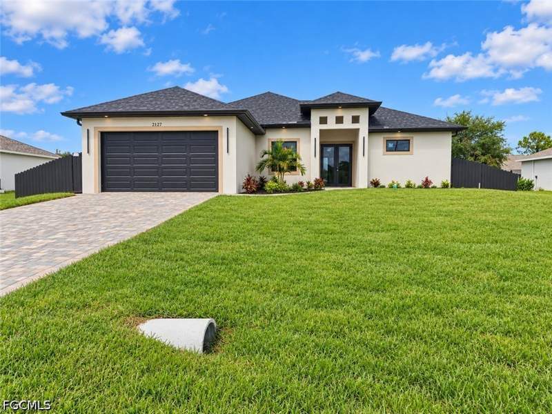 3 bedroom SingleFamilyResidence at 2127 NE 34th Ter, Cape Coral, Cape Coral — photo 2
