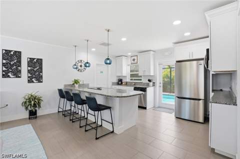 240 Fairweather Ln, Fort Myers Beach FL - photo 6 of 50