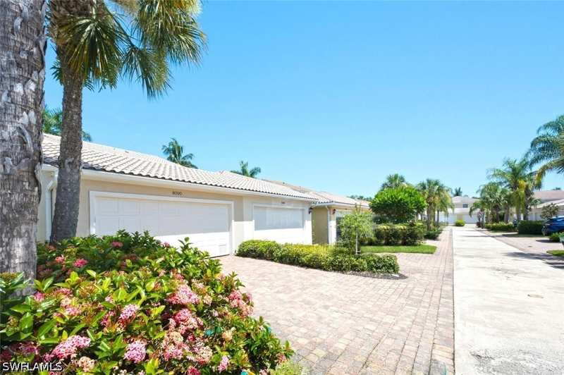 3 bedroom Townhouse at 8090 Chianti Ln, Verona Walk, Naples — photo 1