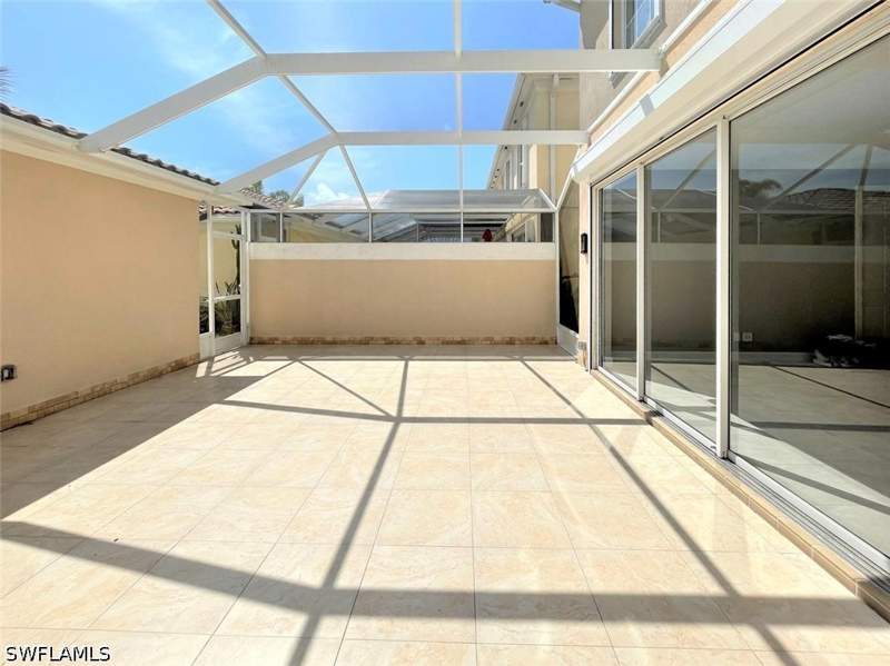 3 bedroom Townhouse at 8090 Chianti Ln, Verona Walk, Naples — photo 2