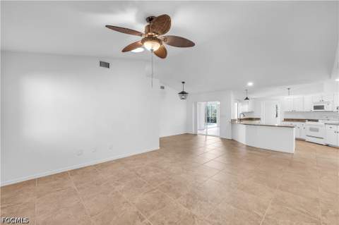 310 SE 23rd St, Cape Coral FL - photo 9 of 30