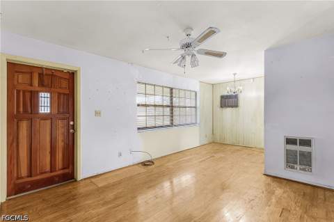 2450 Aztec Dr, Fort Myers FL - photo 6 of 25