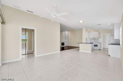 3312 Cayman Ln, Naples FL - photo 10 of 58