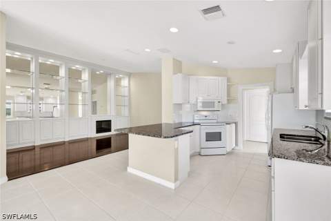 3312 Cayman Ln, Naples FL - photo 12 of 58