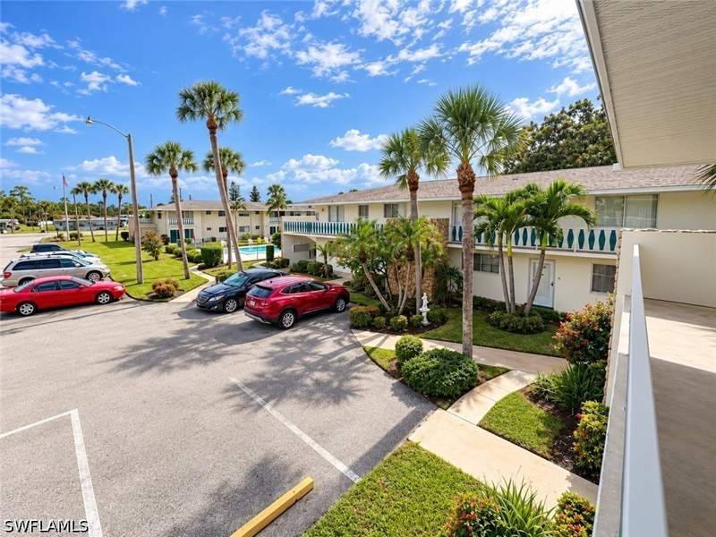 2 bedroom Condominium at 345 Joel Blvd 210, Fairways Condo, Lehigh Acres — photo 3