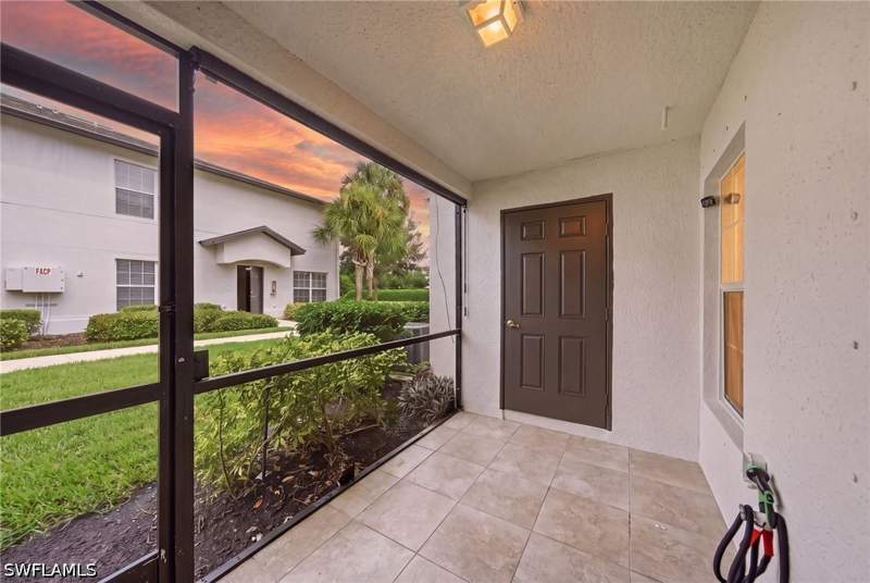 2 bedroom Townhouse at 9097 Gervais Cir 1808, The Vistas, Naples — photo 2