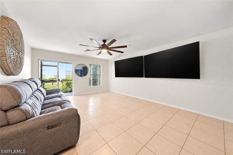 2 bedroom Townhouse at 9097 Gervais Cir 1808, The Vistas, Naples — photo 5