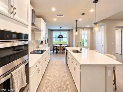 4670 Arboretum Cir 101, Naples FL - photo 8 of 42