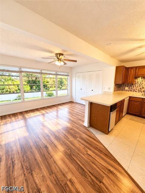 1304 S Brandywine Cir 3, Fort Myers FL - photo 8 of 23
