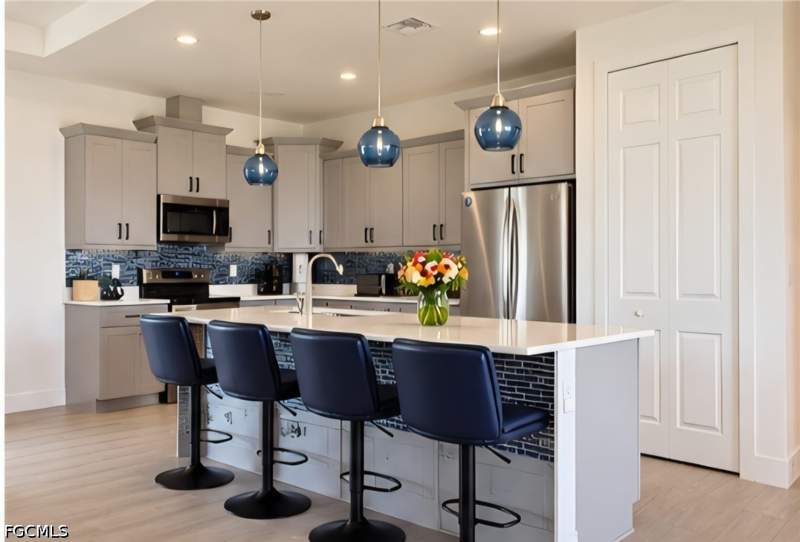 4 bedroom SingleFamilyResidence at 1344 S Gator Cir, Gator Circle, Cape Coral — photo 5