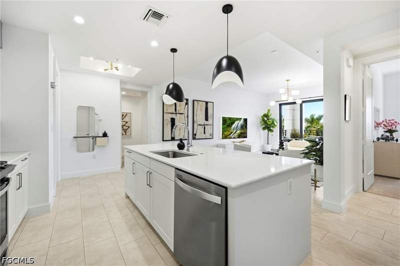 2 bedroom Condominium at 1111 Central Ave 401, Eleven Eleven Central, Naples — photo 4