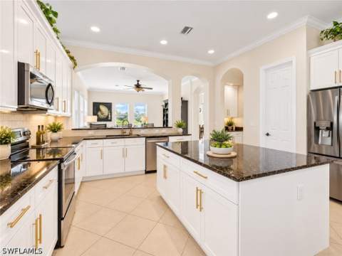 2212 Vardin Pl, Naples FL - photo 11 of 50