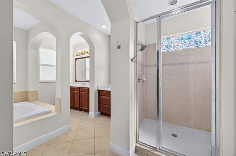 2212 Vardin Pl, Naples FL - photo 21 of 50