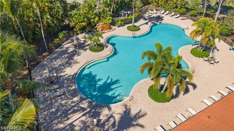 5 bedroom SingleFamilyResidence at 2212 Vardin Pl, Valencia Country Club, Naples — photo 5