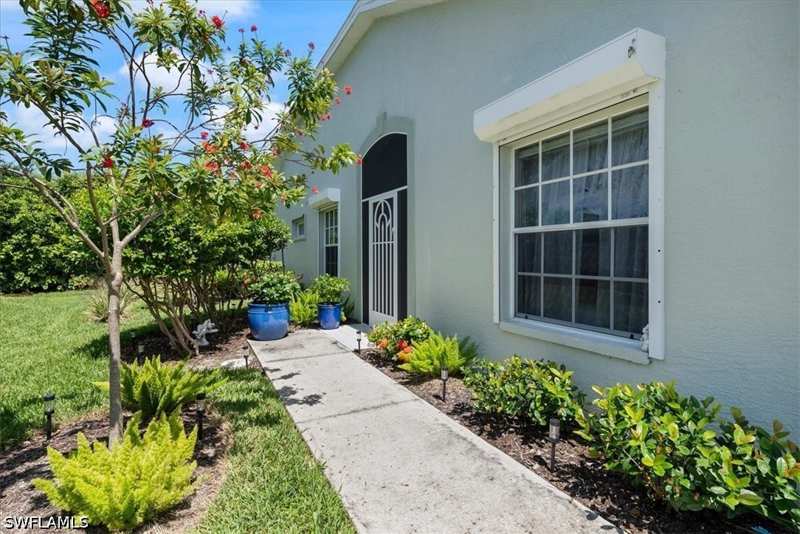 3 bedroom Attached at 5485 Whitten Dr, Villas Of Whittenberg, Naples — photo 1