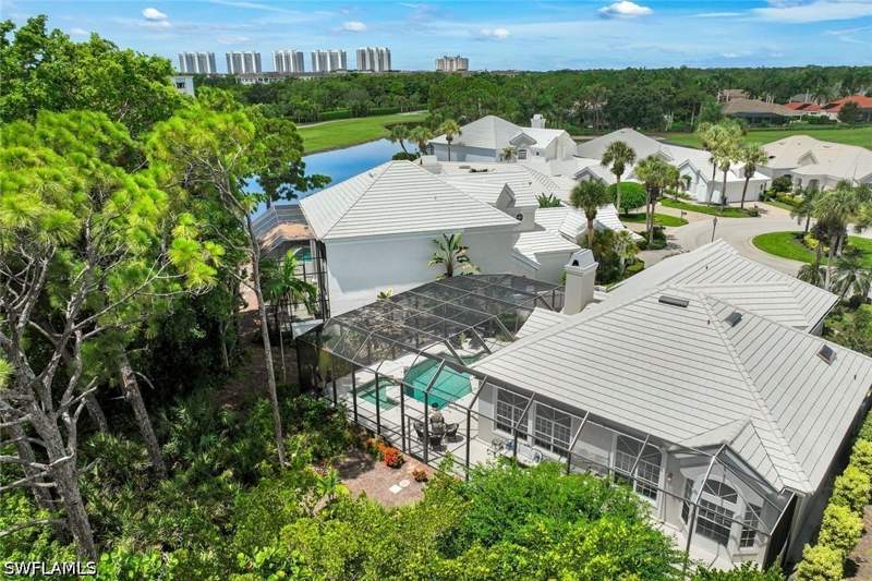 3 bedroom SingleFamilyResidence at 15248 Devon Green Ln, Devon Green, Naples — photo 4