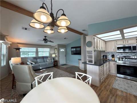 4580 Slash Pine Way E, Estero FL - photo 8 of 28