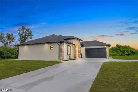 415 Chamonix Ave S, Lehigh Acres FL - photo 6 of 47