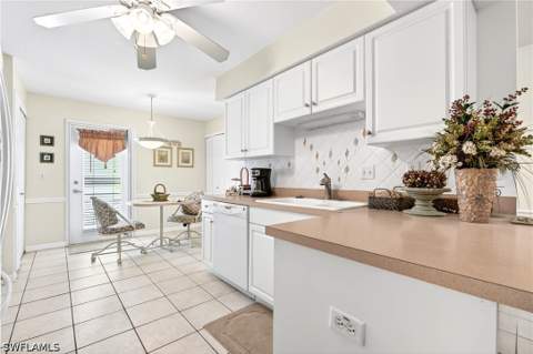 15395 Cedarwood Ln 104, Naples FL - photo 24 of 50
