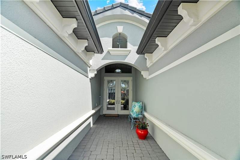 3 bedroom SingleFamilyResidence at 10102 Palazzo Dr, Palazzo At Naples, Naples — photo 2
