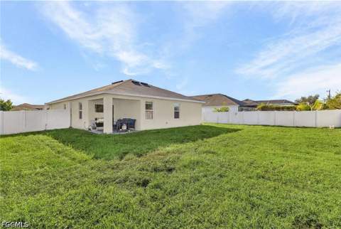 2624 SW 8th Ct, Cape Coral FL - photo 11 of 22
