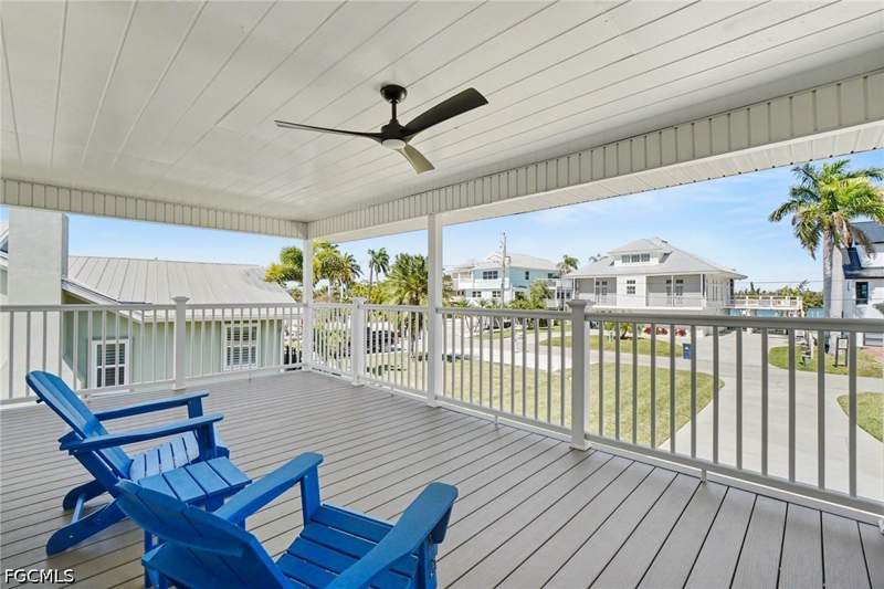 3 bedroom SingleFamilyResidence at 942 Prescott St, San Carlos On The Gulf, Fort Myers Beach — photo 4