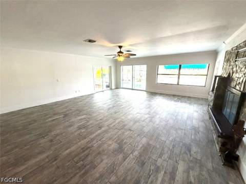 3754 SE 1st Pl, Cape Coral FL - photo 9 of 36
