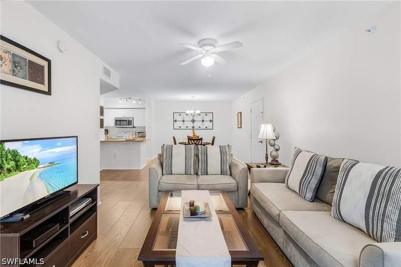 1 bedroom Condominium at 8920 Colonnades Ct E 524, San Mirage, Bonita Springs — photo 3