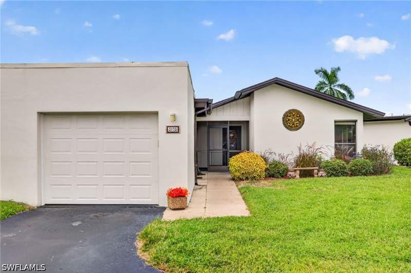 2 bedroom Attached at 3175 Boca Ciega Dr C5, Lakewood Villas, Naples — photo 2