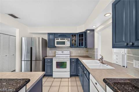 3175 Boca Ciega Dr C5, Naples FL - photo 7 of 28