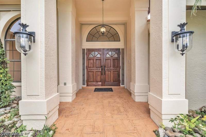 3 bedroom SingleFamilyResidence at 11543 Tanager Ct, Longshore Lake, Naples — photo 2