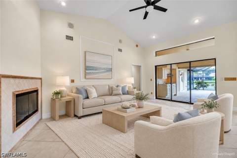 11543 Tanager Ct, Naples FL - photo 8 of 46