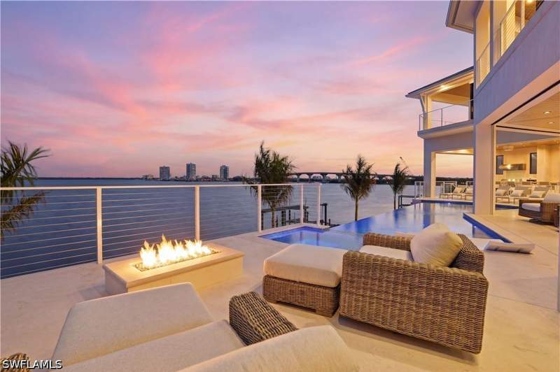 6 bedroom SingleFamilyResidence at 280 Estrellita Dr, Laguna Shores, Fort Myers Beach — photo 5