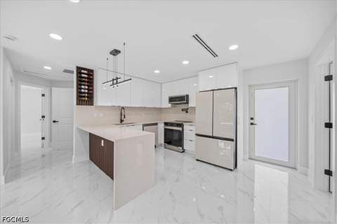 1053 Joponica Ave S, Lehigh Acres FL - photo 6 of 26