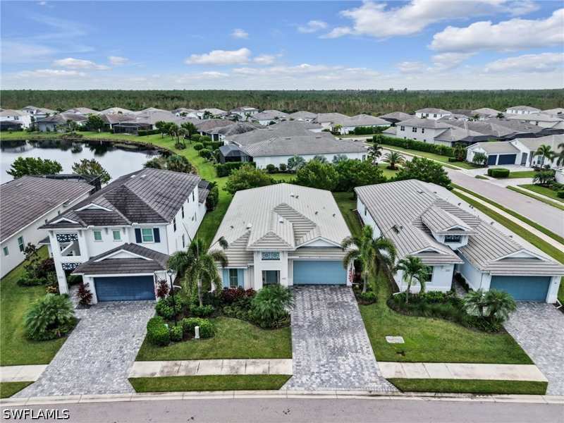 3 bedroom SingleFamilyResidence at 9078 Montserrat Dr, Azure At Hacienda Lakes, Naples — photo 1