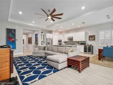 9078 Montserrat Dr, Naples FL - photo 12 of 43